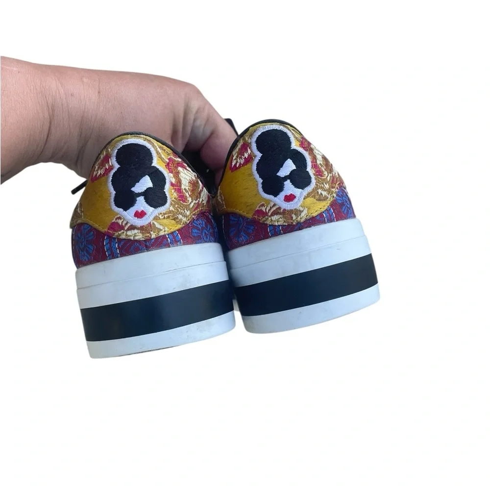 Alice and Olivia Ezra embroidered platform sneakers, SC810111501, Size 5,‎ EUC